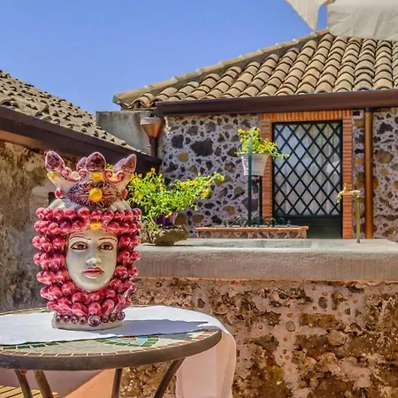 - Isi01102f-dya SantʼAlfio